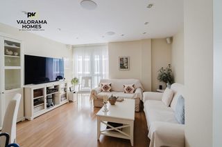 Flat  Casco histórico - cl montanaro. Fantastico piso en zona universidad