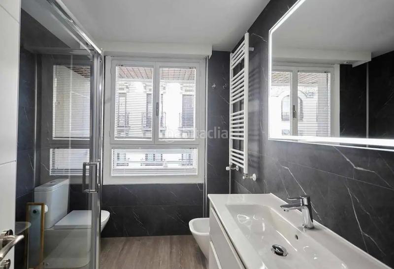 Foto 18e9d9fc-63cb-4a92-a93b-55d4887b50d1. Location appartement dans trueba kalea 7 dans Gros Donostia - San Sebastián