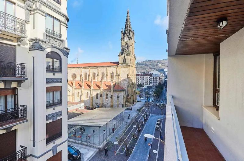 Foto 647aab8c-f015-43d1-bc88-d9e797b067d8. Location appartement dans trueba kalea 7 dans Gros Donostia - San Sebastián