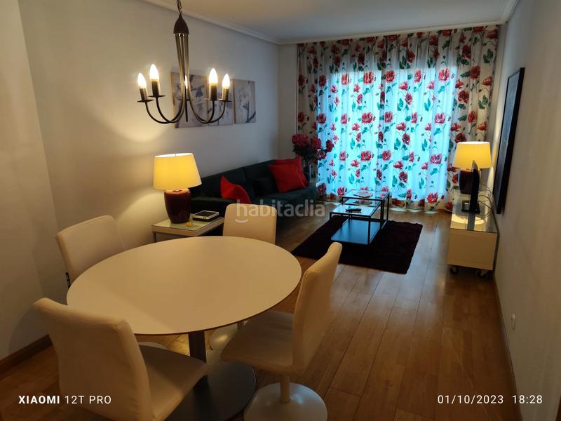 Foto 20503a42-7233-44b9-b0e9-6411ffe8a4ad. Planta baja estupendo piso con gran terraza en Guindalera Madrid