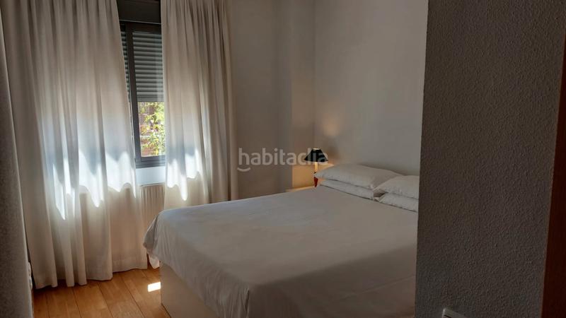 Foto b22e588e-fa1d-4c59-a8ec-83c3ead3f331. Planta baja estupendo piso con gran terraza en Guindalera Madrid