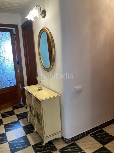 Foto 06f0a3b7-3183-4c3a-8332-1e75b1883100. Rent flat in Centro Inca