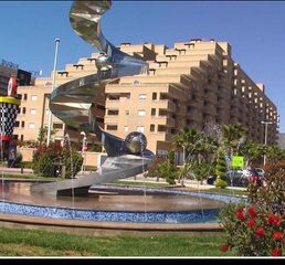 Miete Etagenwohnung  Avenida central. Apartamento céntrico con aparcamiento