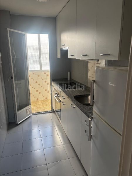 Foto f84a9eba-9529-42b2-a1ba-f45eb3332e99. Rent flat with heating in Concepción Madrid