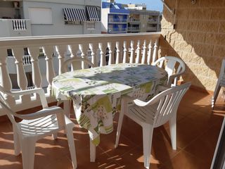 Miete Etagenwohnung  Carrer la habana. Excelente ubicación, a pocos minutos de todos los servicios