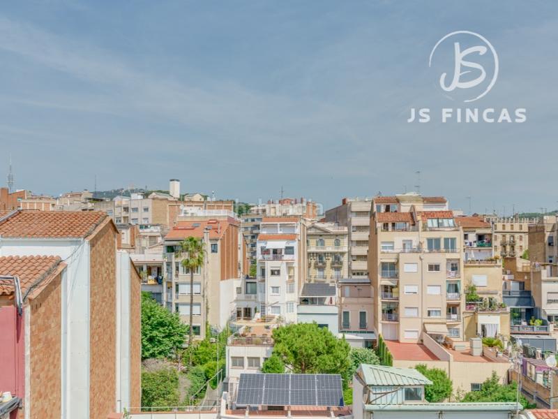 Foto a4c2d5ed-b26e-404d-9b89-ae9e259038bc. Attico in calle francoli 23 in Putget - Farró Barcelona