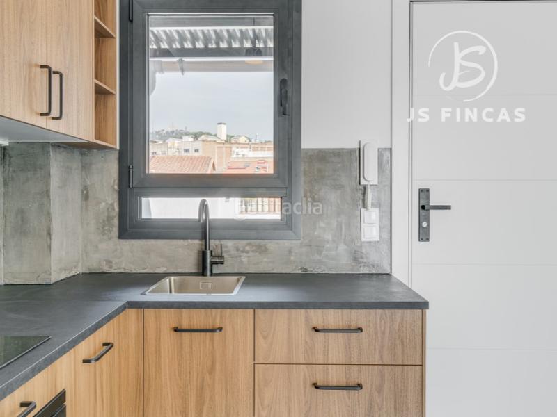 Foto ddd7c45a-4331-4067-a94f-2b846007cc4d. Attico in calle francoli 23 in Putget - Farró Barcelona