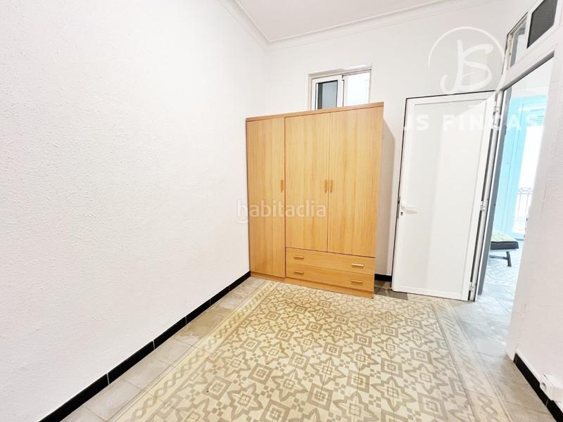 Foto bcad28aa-bd40-4b72-a97b-97d69442c758. Alquiler piso en calle escudellers 34 piso 3 habitaciones alquiler en Barcelona