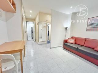 Miete Etagenwohnung  Calle seneca 9. Piso 1 habitación alquiler barcelona