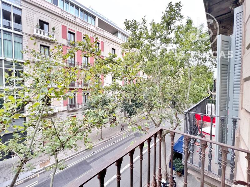Foto 689b75c2-26c6-443b-950b-815d87ae8cb5. Piso en calle mallorca 236 piso 3 habitaciones venta en Barcelona