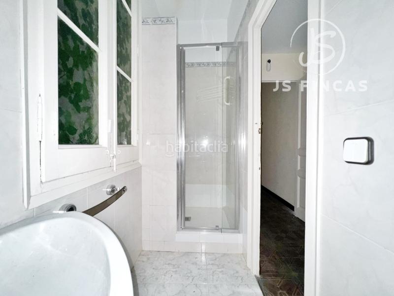 Foto ca5ae35c-3f22-4379-8577-55d48cc21c9f. Piso en calle mallorca 236 piso 3 habitaciones venta en Barcelona