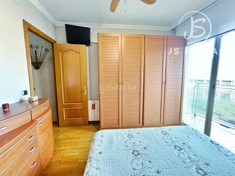 Foto 278d680e-6e4c-46c1-8fc1-408cd4ac096e. Duplex dans calle ca n'alòs dans Sant Josep Hospitalet de Llobregat (L´)