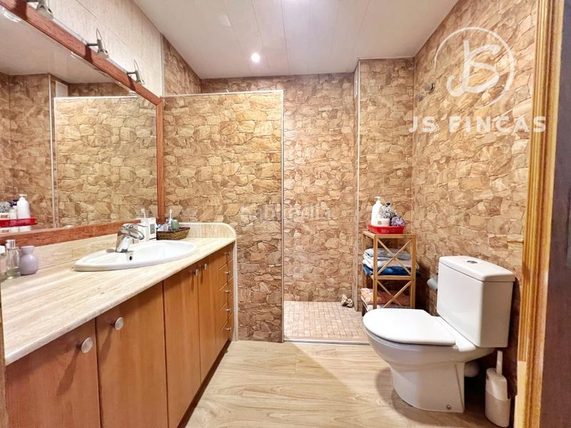 Foto 5a7e39a3-484f-489f-993c-a2a4769d7ae0. Duplex dans calle ca n'alòs dans Sant Josep Hospitalet de Llobregat (L´)