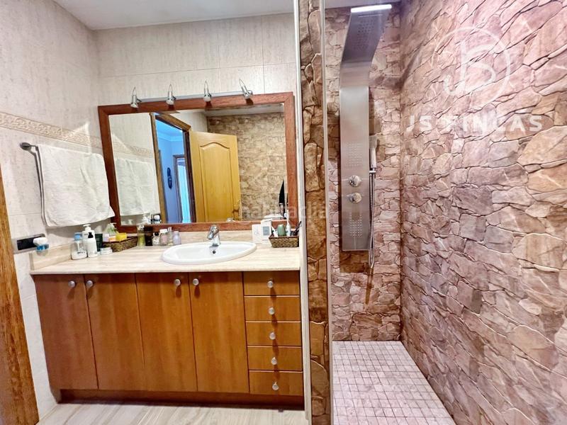 Foto 5eb7992d-4aa7-4d01-9255-fd5d2e8564f7. Duplex dans calle ca n'alòs dans Sant Josep Hospitalet de Llobregat (L´)