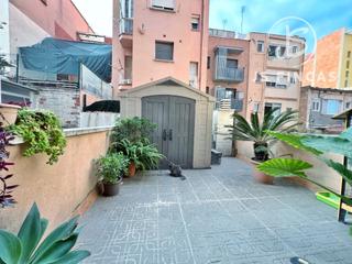 Duplex à Calle ca n'alòs, de 22. Dúplex 4 habitaciones venta lhospitalet de llobregat