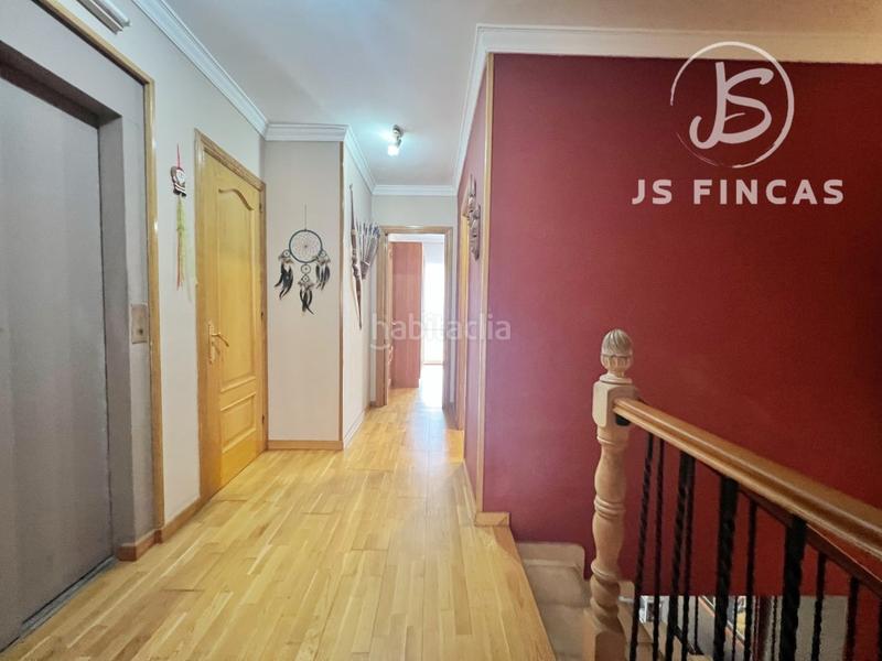 Foto 6c456718-cac2-4e16-963a-2225dbda6a85. Duplex dans calle ca n'alòs dans Sant Josep Hospitalet de Llobregat (L´)