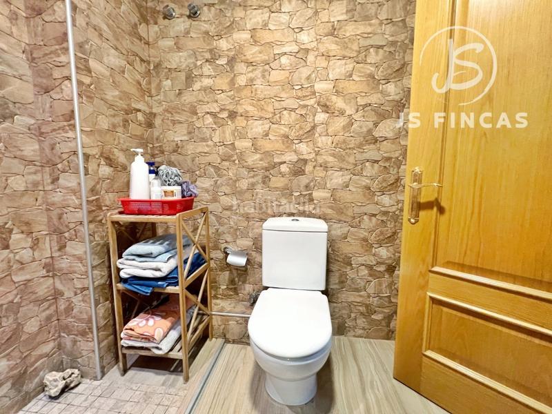 Foto 7521221b-83e6-4489-a142-e5af6d2db57e. Duplex dans calle ca n'alòs dans Sant Josep Hospitalet de Llobregat (L´)
