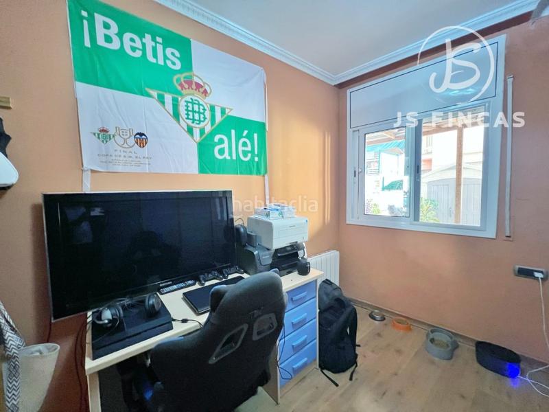 Foto 76c9f515-6f4d-42c7-b6a9-d0fc6e72bb5a. Duplex dans calle ca n'alòs dans Sant Josep Hospitalet de Llobregat (L´)