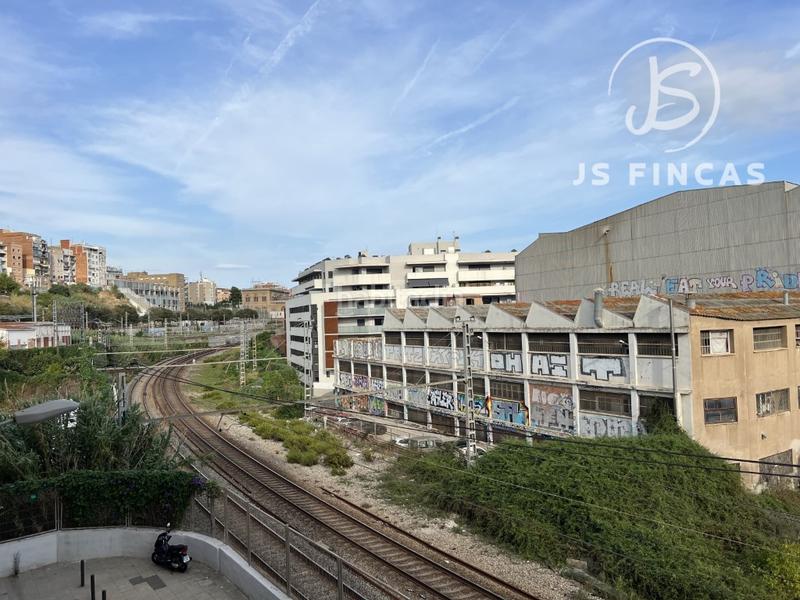 Foto a8bd9906-53c6-4e42-be7e-a09d92af42b4. Duplex dans calle ca n'alòs dans Sant Josep Hospitalet de Llobregat (L´)