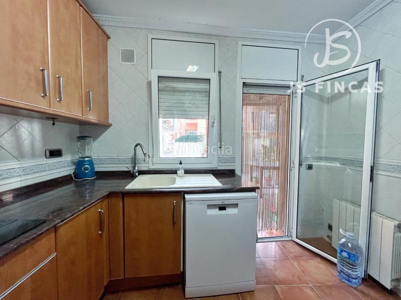 Foto c9cc93ac-f44c-4a58-b1d6-a411d91d9ef4. Duplex dans calle ca n'alòs dans Sant Josep Hospitalet de Llobregat (L´)
