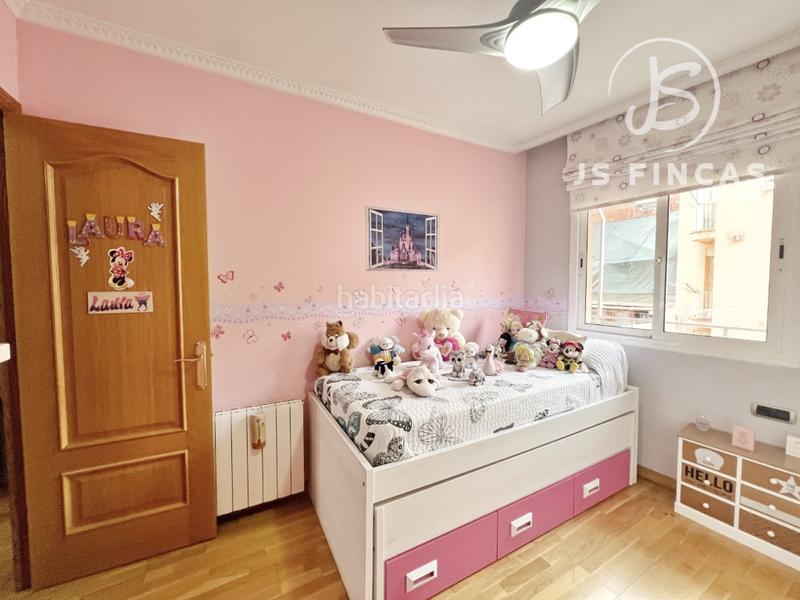 Foto d7fec854-c394-43e0-99cb-68e702dfa849. Duplex dans calle ca n'alòs dans Sant Josep Hospitalet de Llobregat (L´)