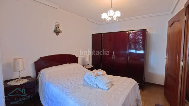 Foto 325229f9-cd8d-4aa4-a281-85f84e2182be. Casa a Campoo de Enmedio