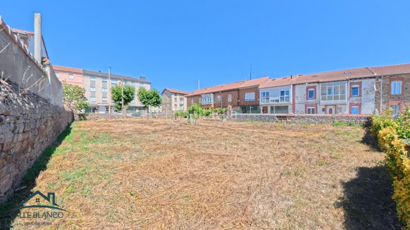 Foto 445cc893-9ba9-4231-8fe4-94777ad7d8b3. Casa a Campoo de Enmedio