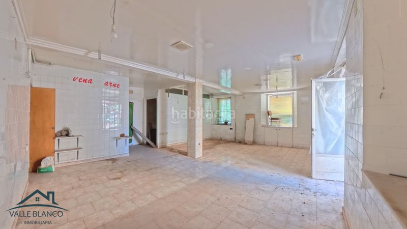 Foto d4564e57-daf7-4fae-9e9e-9179163a4632. Casa a Campoo de Enmedio