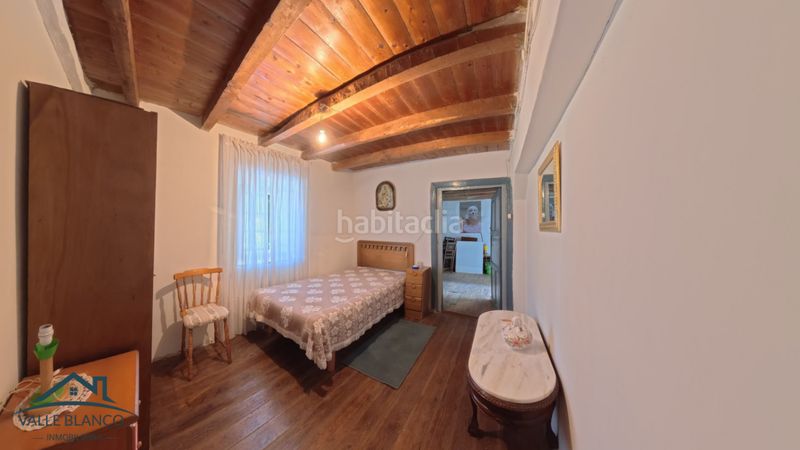 Foto b879d413-5b56-4a15-8d5d-d7a87f35c4cc. Casa a Aguilar de Campoo