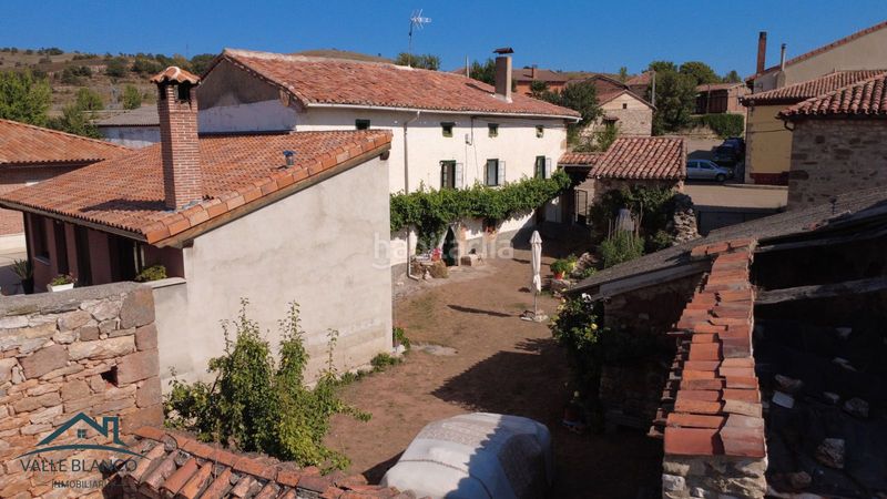Foto dfa9e416-21a8-45e9-a27e-232251302d49. Casa a Aguilar de Campoo