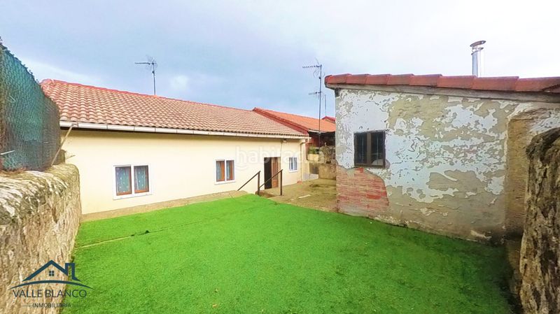 Foto a06c81d1-c325-4c04-871d-faea17b8fb62. House in Arija