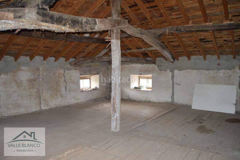 Foto 41903fe1-7047-499d-ae7b-d43952c2a303. Casa in Campoo de Enmedio