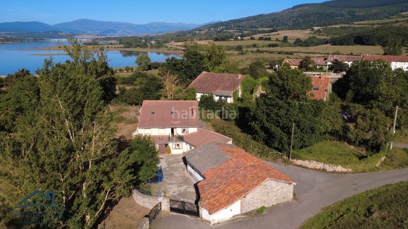 Foto 02660385-6990-4ab1-b4b7-849c19215450. Maison dans Campoo de Yuso