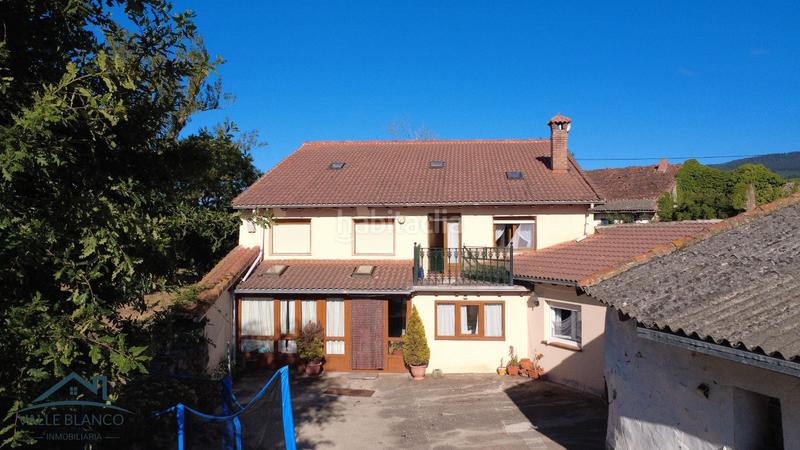 Foto 0c75e775-5ea2-4551-a497-286843e6ecad. Maison dans Campoo de Yuso