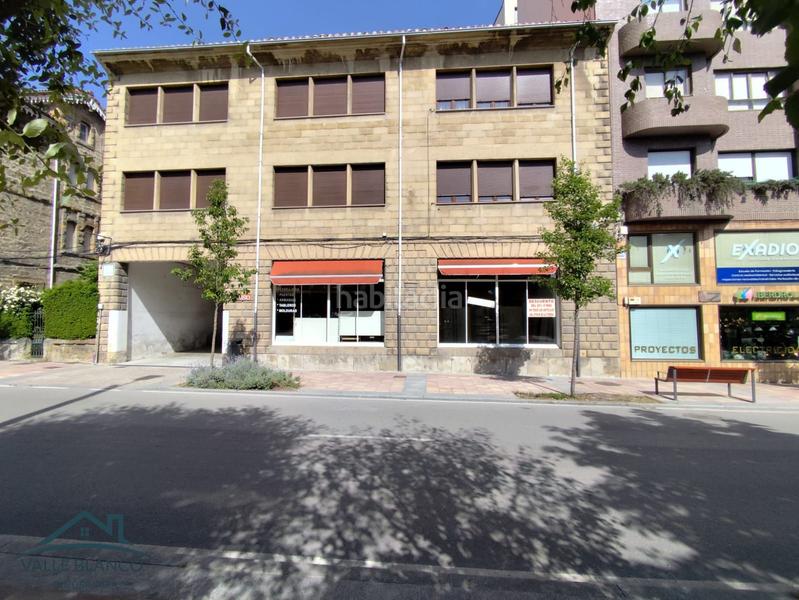 Foto 80f13583-56ea-42ac-b546-246b0e9aef3d. Local comercial a Reinosa