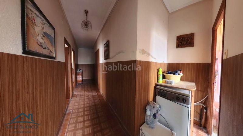 Foto aca65d3d-42b8-4477-817f-35bfd5f7b391. Casa a Valle de Valdebezana