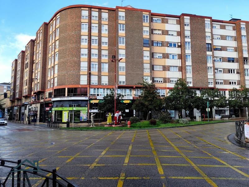 Foto 7f76d741-2687-4a6c-896c-f0bde8a91afc. Appartamento con riscaldamento in El Parque - Zapatón Torrelavega