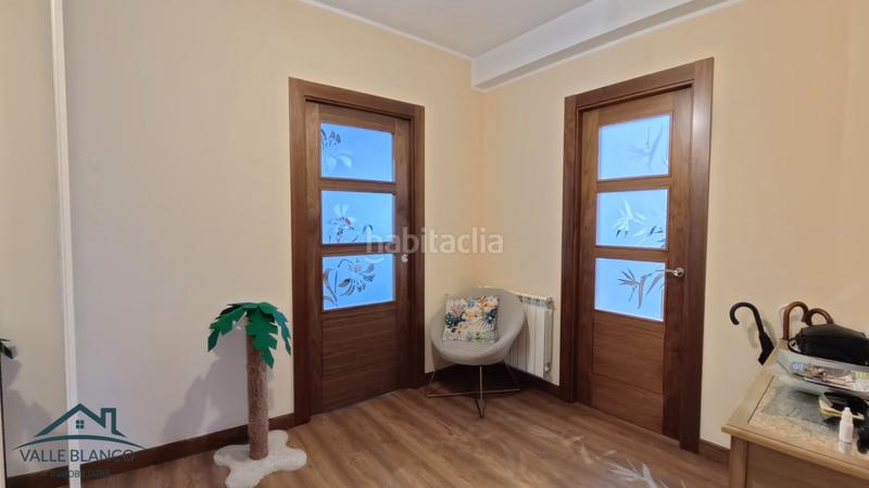 Foto ce94fc9b-2e92-432f-8f4c-95d77f3f6599. Appartamento con riscaldamento in El Parque - Zapatón Torrelavega