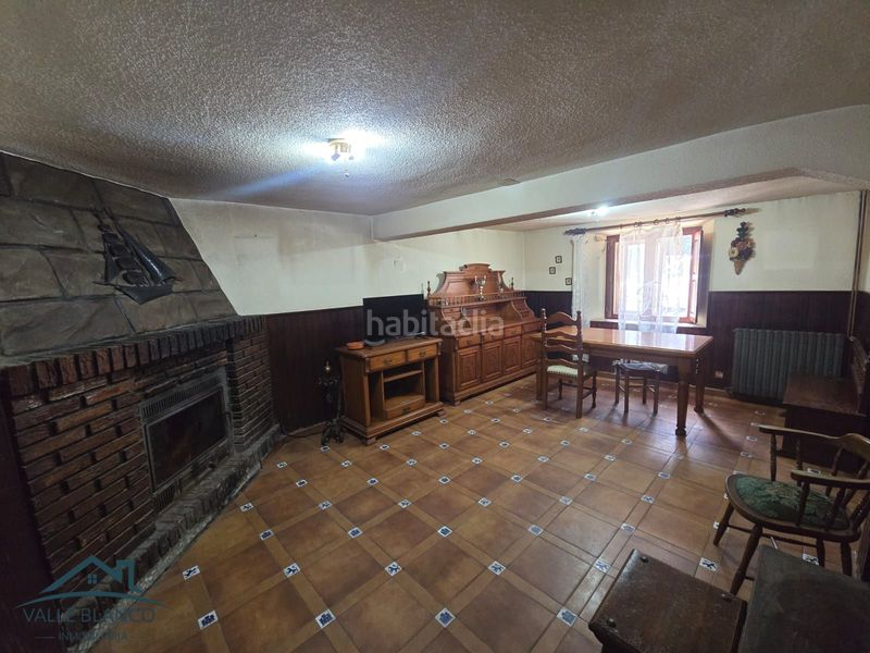 Foto 2c9434f1-39ae-4ced-8c30-57a3101fa9c8. Casa a Valle de Valdebezana