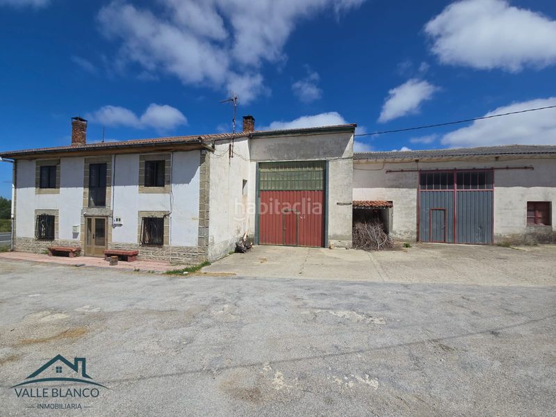 Foto f96d5ee2-e92c-49a1-8bf1-d7dbb99eccff. Casa a Valle de Valdebezana