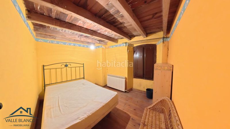 Foto 3051cf98-ee90-4939-9961-ca990deefc91. Casa a Valle de Valdelucio