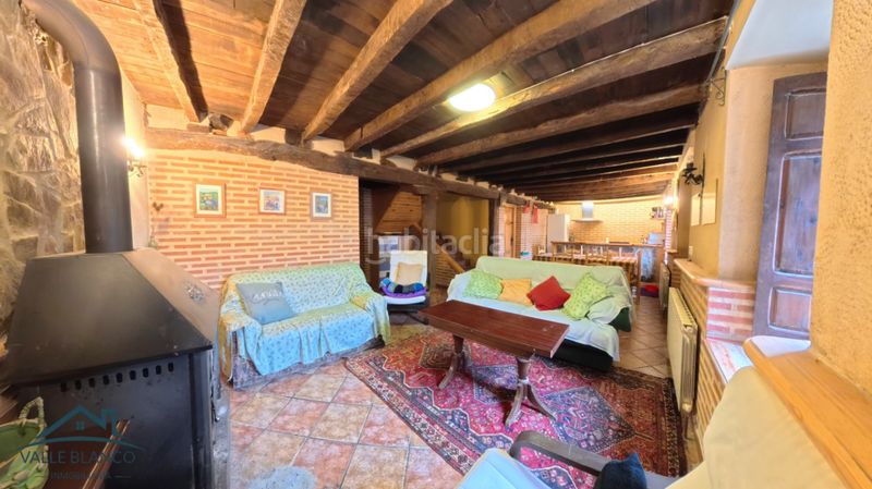 Foto 8dde9dbd-b84e-449d-8196-23e7999db376. Casa a Valle de Valdelucio