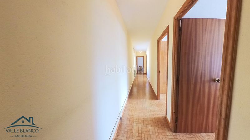 Foto 0155b628-e33d-48b4-a770-af60a4f03540. Casa a Aguilar de Campoo