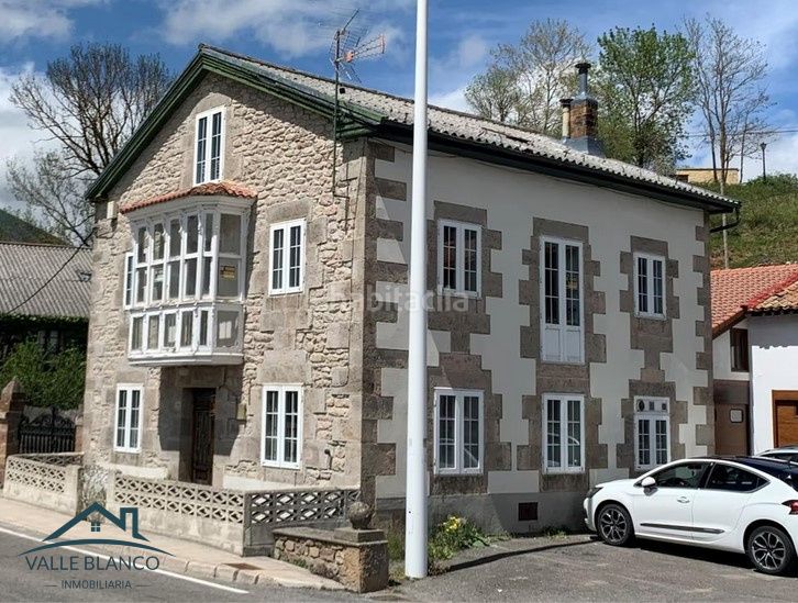 Foto 9303e306-5271-48a5-9f35-0df64d7ed32c. Casa a Hermandad de Campoo de Suso