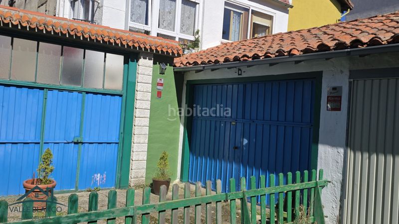 Foto 64be7a99-a107-4535-aa4e-9f2639ae13f1. Parking coche en Reinosa