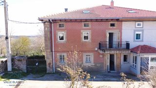 House in Campoo de Enmedio