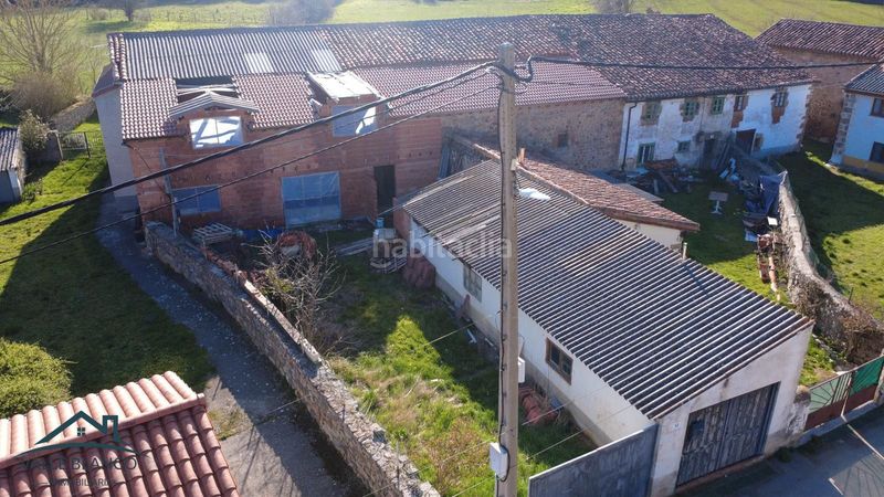Foto 144ed2c6-c6de-44f7-8a69-17d19fefa698. Casa a Campoo de Enmedio