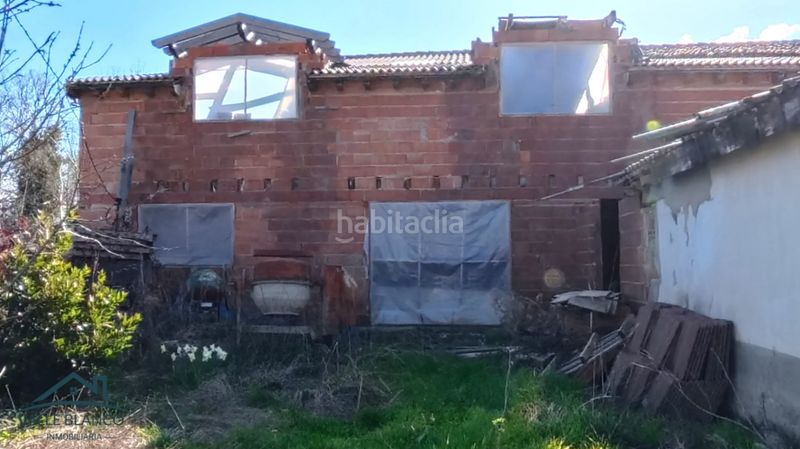 Foto 239a96a1-c6c4-47b0-95ee-38846b161872. Casa a Campoo de Enmedio