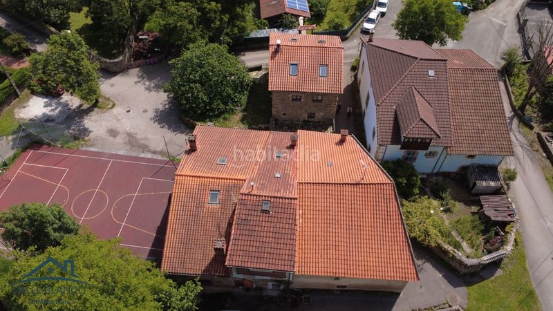Foto e896bf38-a06e-47c7-83ea-4f59b30c8f33. Casa en Corvera de Toranzo