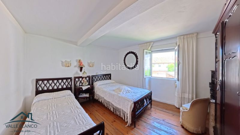 Foto 531e1d00-f38d-48b3-81c9-71fca8d1a85a. Casa a Campoo de Enmedio